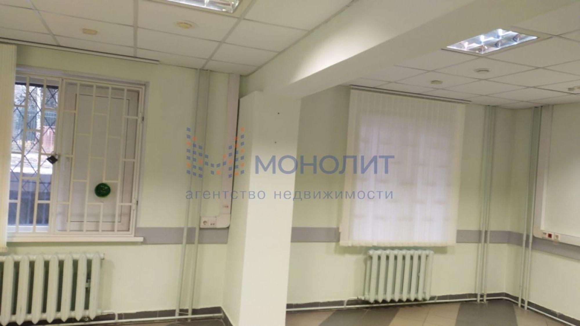 Купить помещение свободного назначения за 17 000 000 рублей на Политбойцов ул, 7