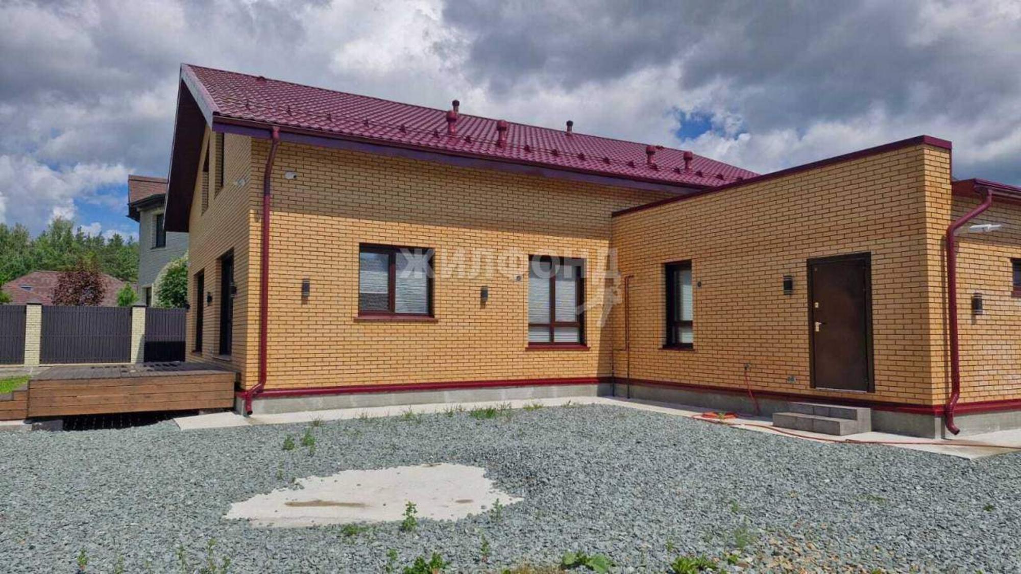 Купить дачу, дом, коттедж за 35 900 000 рублей на поселок Озерный