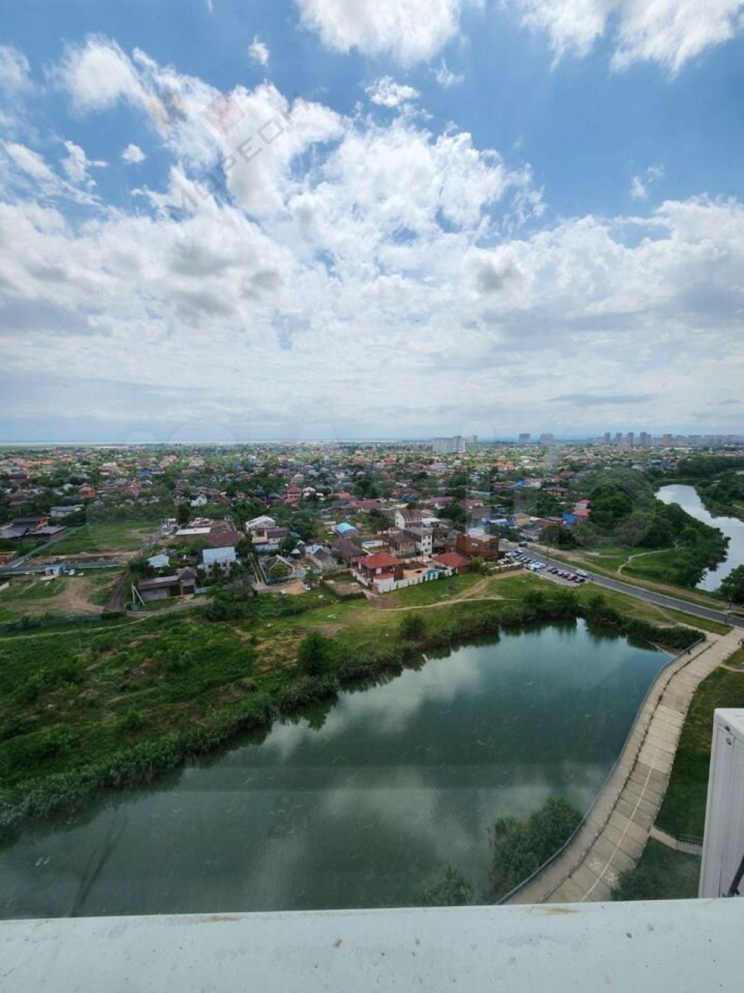 Купить квартиру за 12 000 000 рублей на Сормовская ул, 204