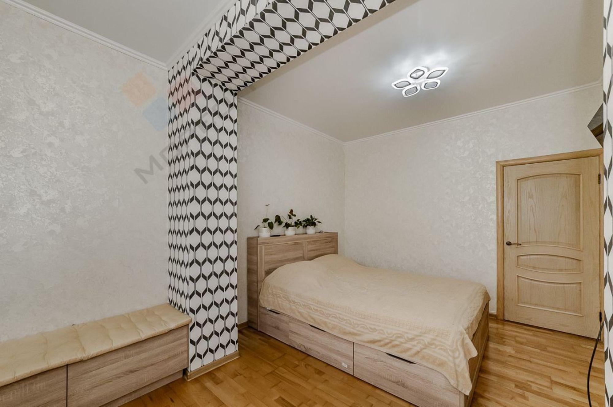 Купить дачу, дом, коттедж за 5 299 000 рублей на Зарничная, 21/1