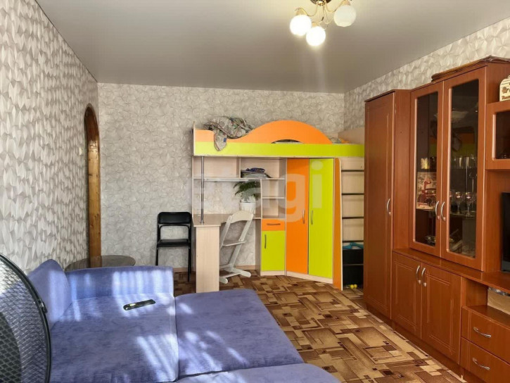 1-комн квартира Учебный городок, 30