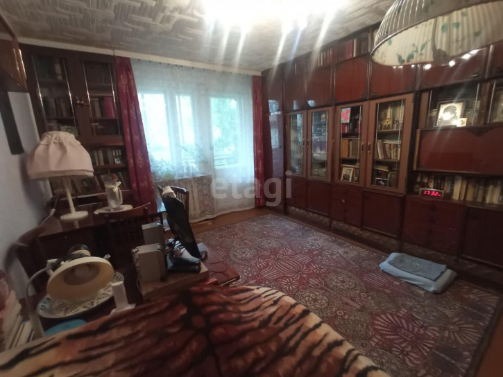 2-комн квартира Индустриальная, 59