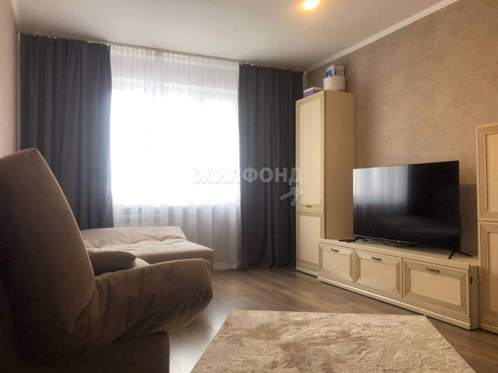 3-комн квартира Зеленина улица, д.6