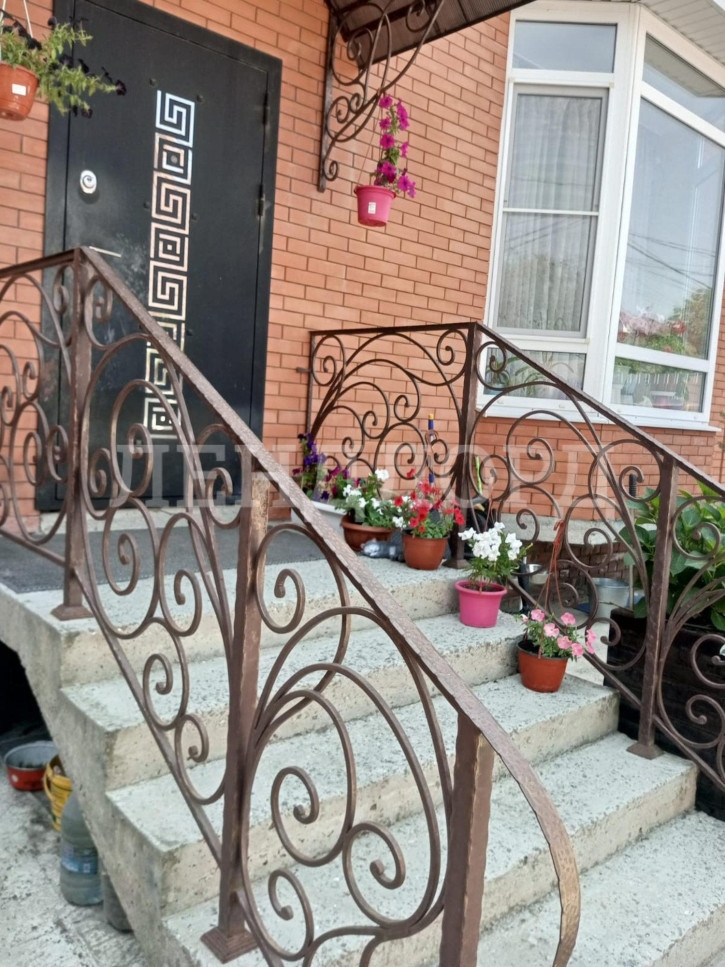 Коттедж/дом Лавровая