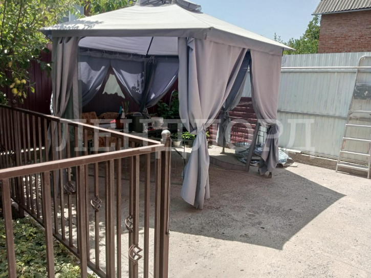 Коттедж/дом Лавровая