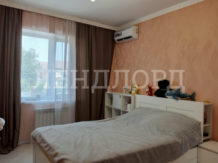 Коттедж/дом Лавровая