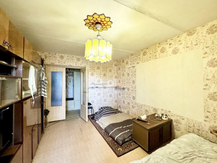 3-комн квартира Строителей ул, 31