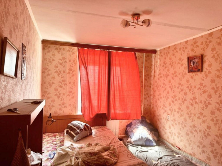 3-комн квартира Строителей ул, 31