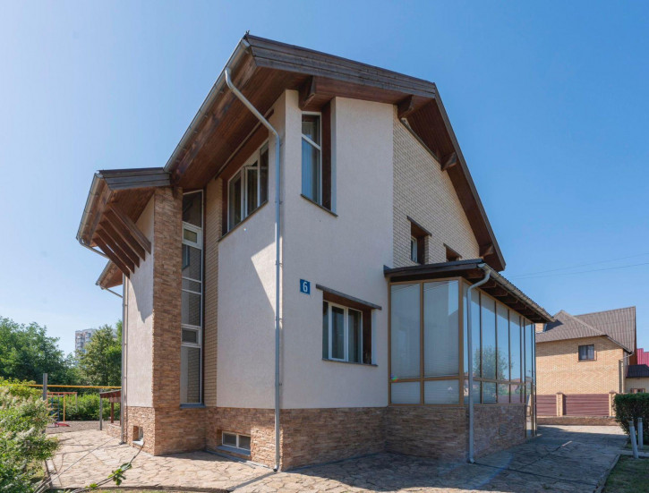 Коттедж/дом Россия, Набережная ул, 6