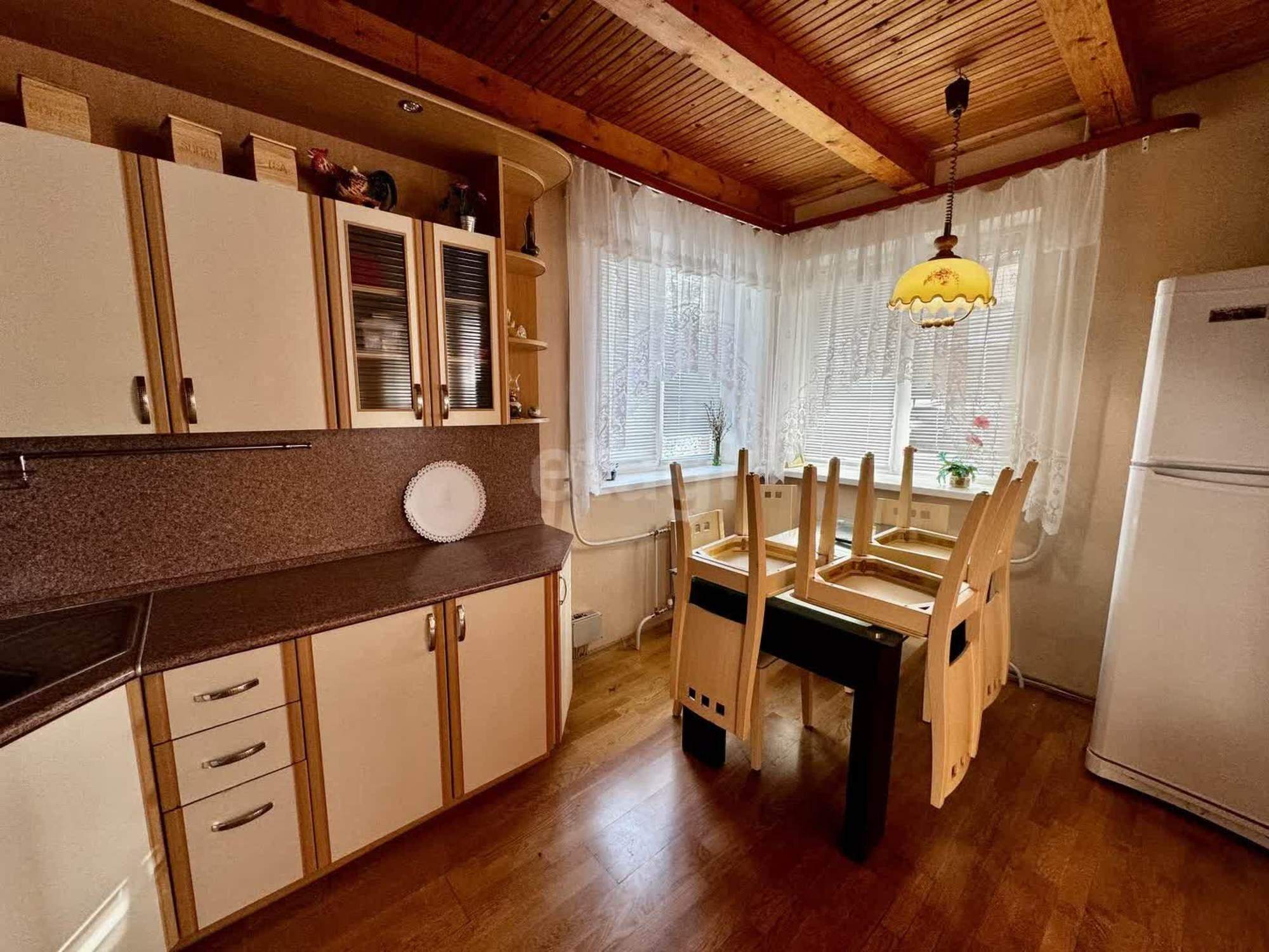 Купить дачу, дом, коттедж за 17 000 000 рублей на СДТ Полёт