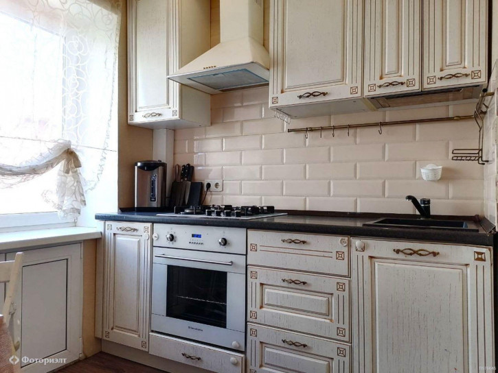 2-комн квартира Комсомольская ул, 7/9 2-комн квартира Комсомольская ул, 7/9