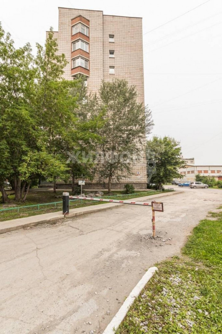 3-комн квартира микрорайон Северный, 5