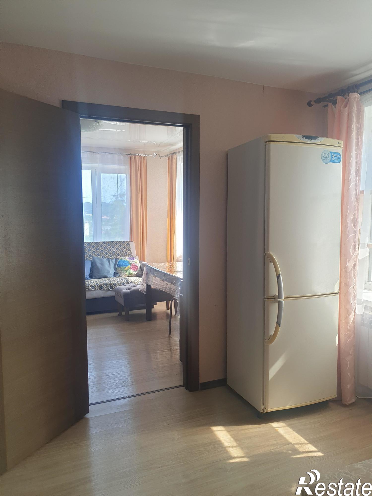 Купить дачу, дом, коттедж за 9 500 000 рублей на Лазо улица,28