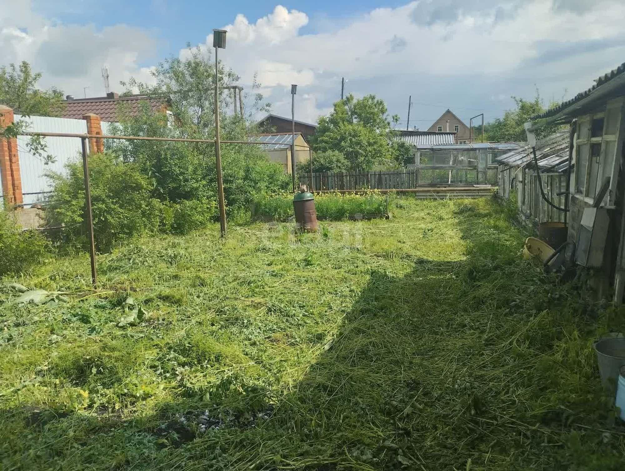 Купить дачу, дом, коттедж за 1 980 000 рублей на улица Матросова