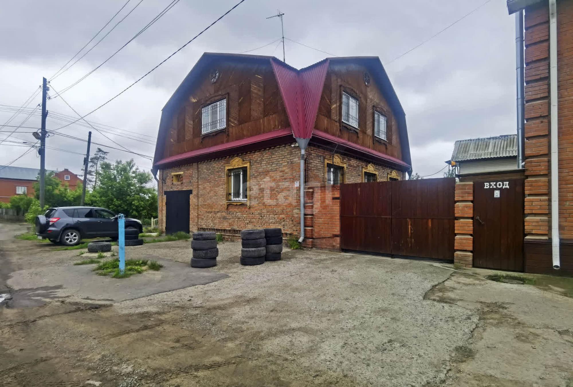 Купить дачу, дом, коттедж за 20 300 000 рублей на Добролюбова, 34