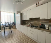 2-комн, 67кв м, этаж 1/3 Озерная ул, 2Дк1
