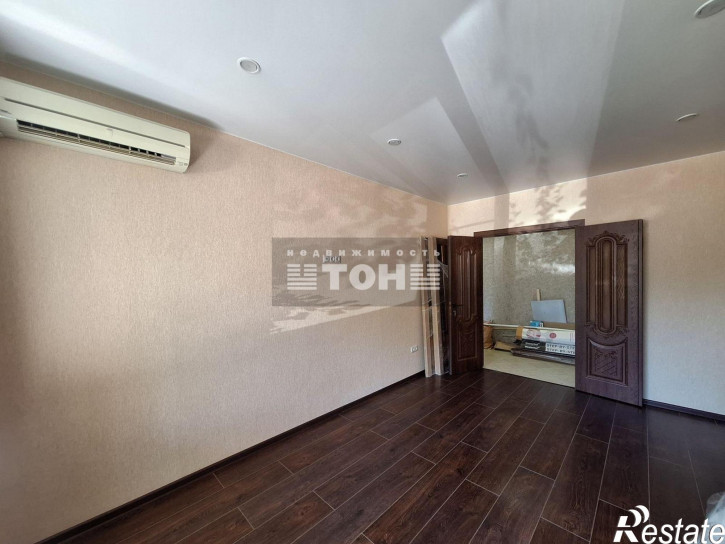 3-комн квартира ул. Леселидзе, 21а