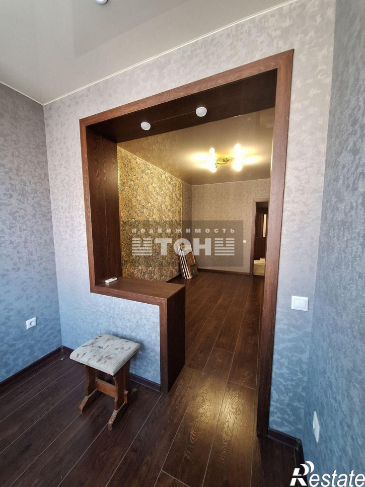 3-комн квартира ул. Леселидзе, 21а