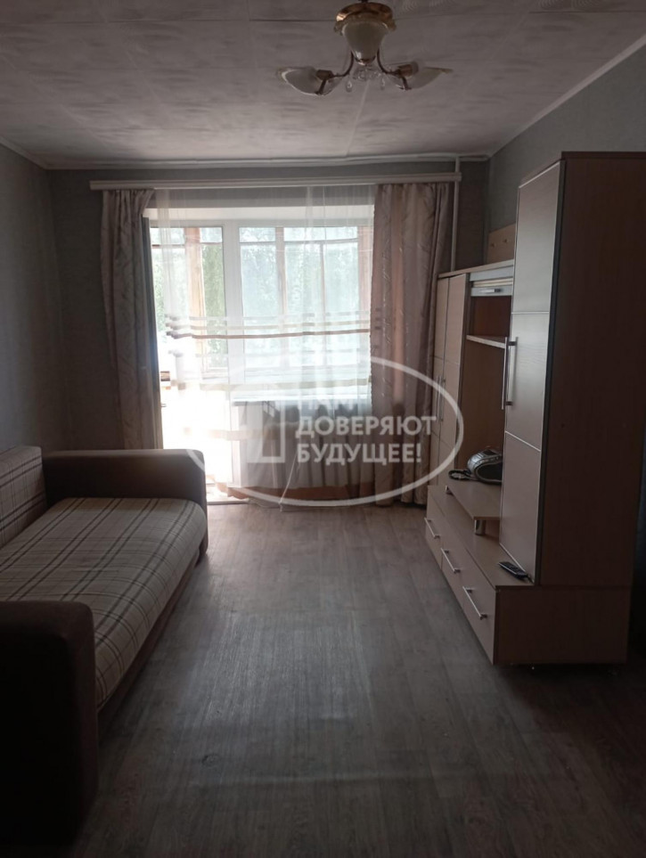3-комн квартира улица Орджоникидзе, 3
