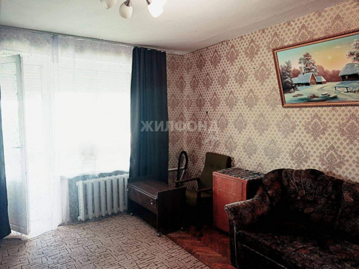 1-комн квартира 7 Ноября улица, д.15 1-комн квартира 7 Ноября улица, д.15