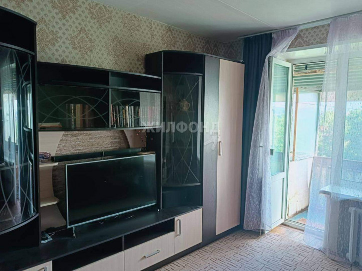 1-комн квартира 7 Ноября улица, д.15 1-комн квартира 7 Ноября улица, д.15
