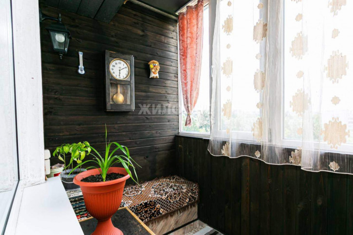 2-комн квартира Авиаторов проспект, д.126