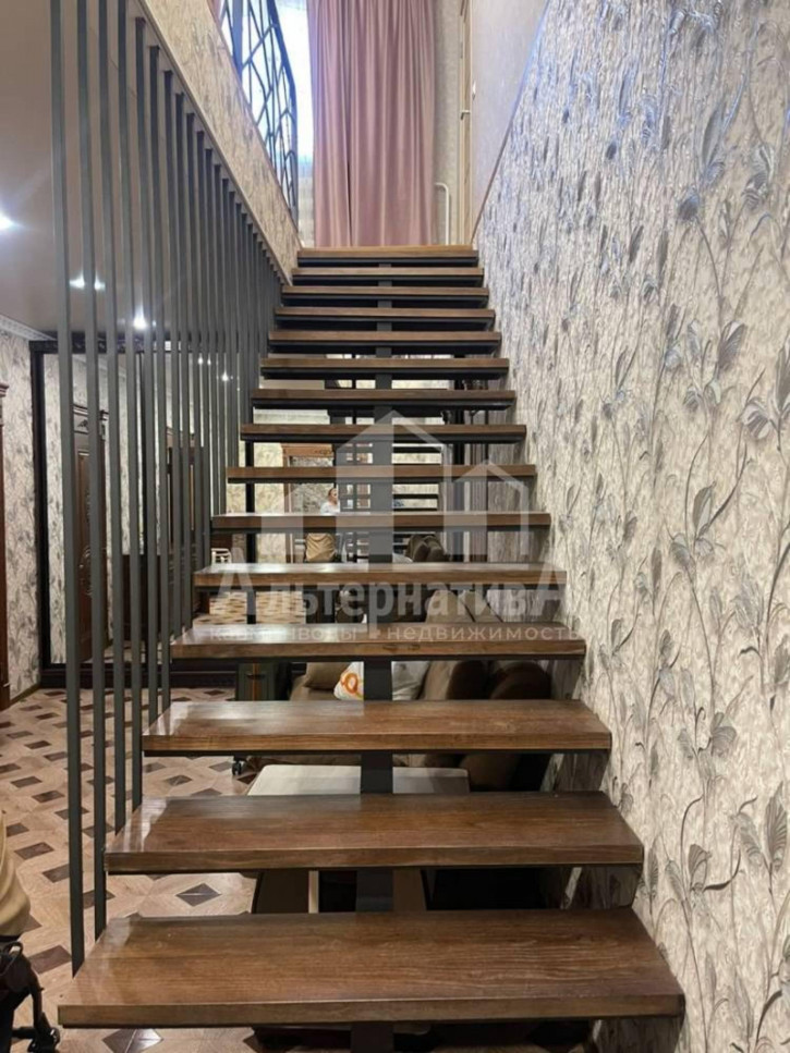 Коттедж/дом Островского ул.