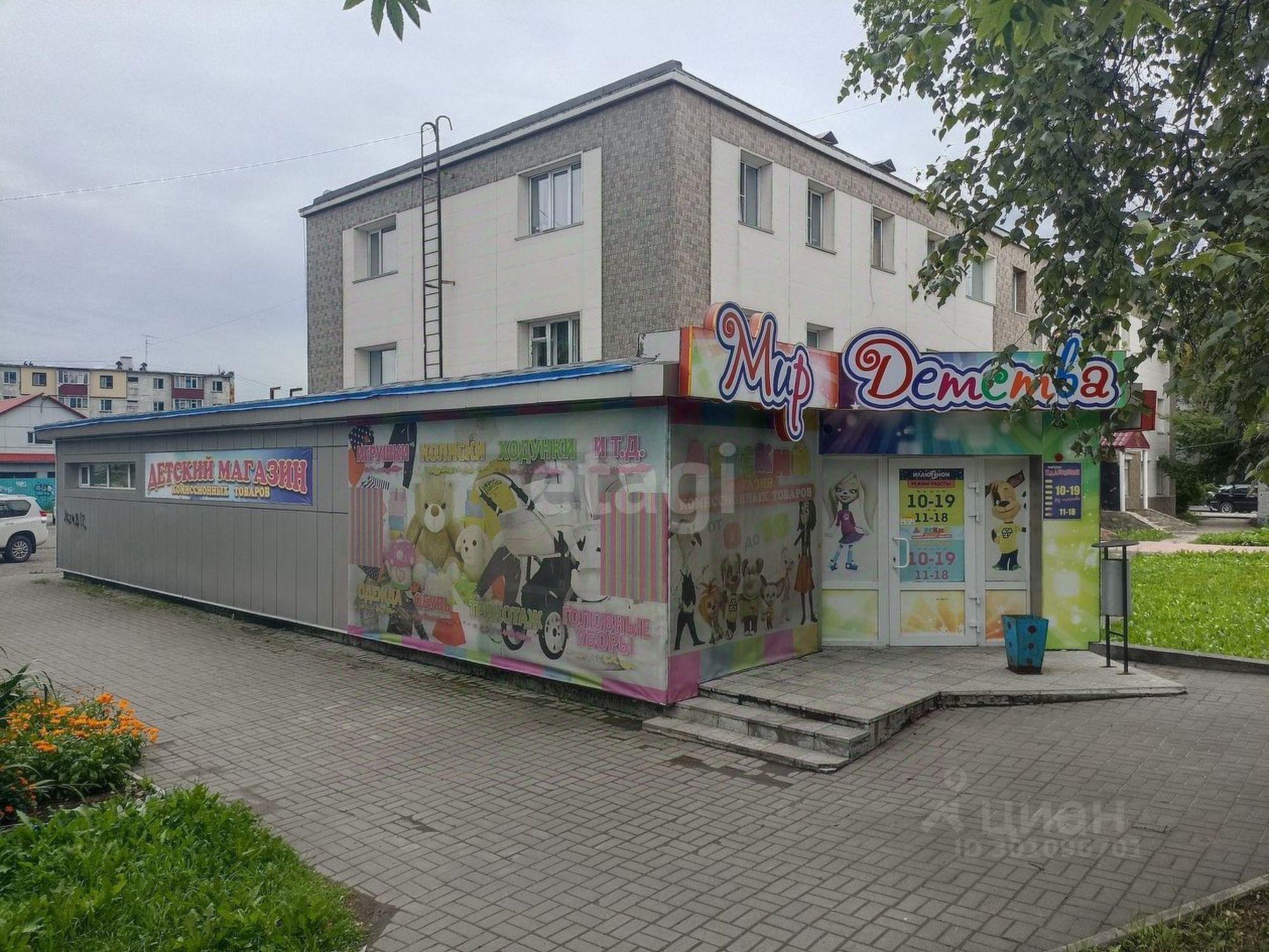 Купить торговое помещение за 18 000 000 рублей на улица Беринга