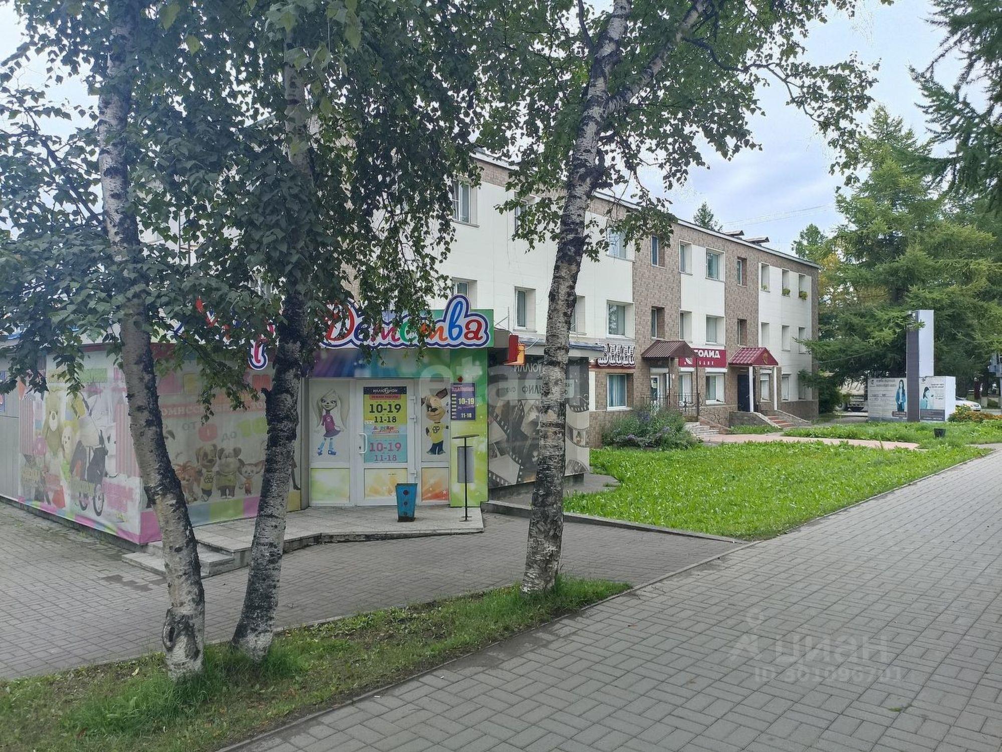 Купить торговое помещение за 18 000 000 рублей на улица Беринга