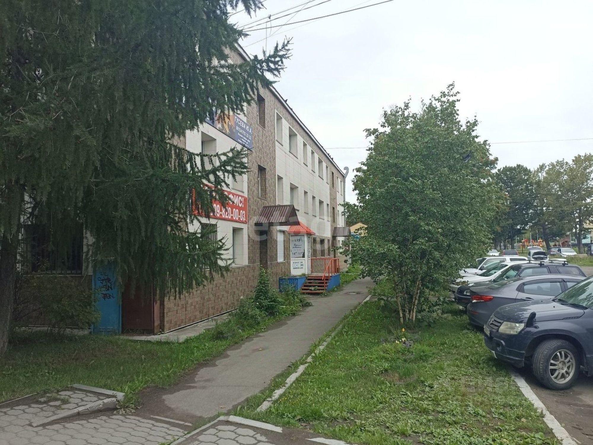 Купить торговое помещение за 18 000 000 рублей на улица Беринга