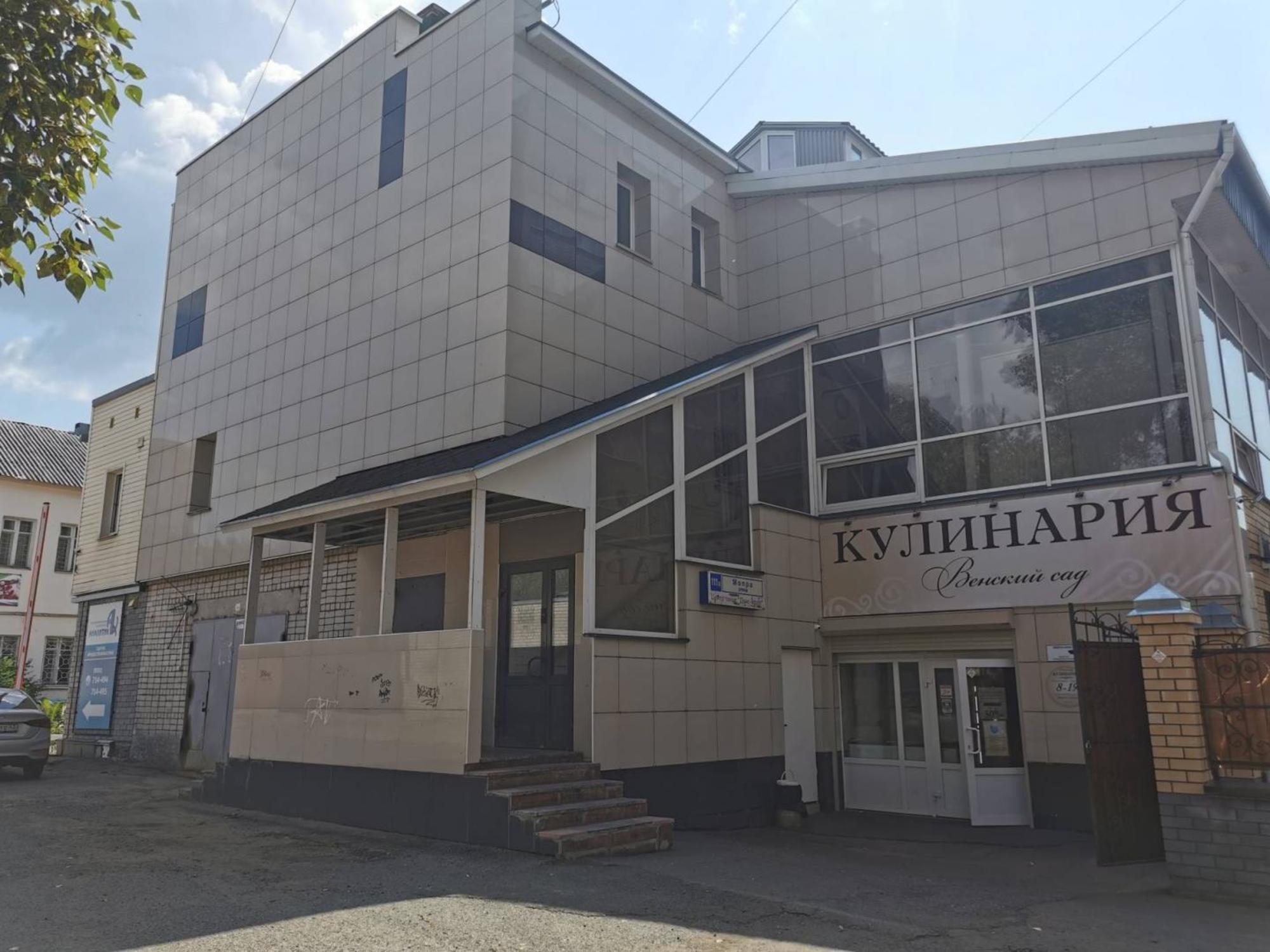 Купить офис, помещение под офис за 13 800 000 рублей на Мопра ул., 111