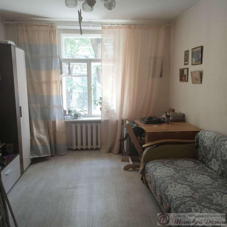3-комн квартира Свободы улица, 81