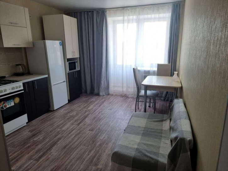 1-комн квартира Луначарского улица, 30