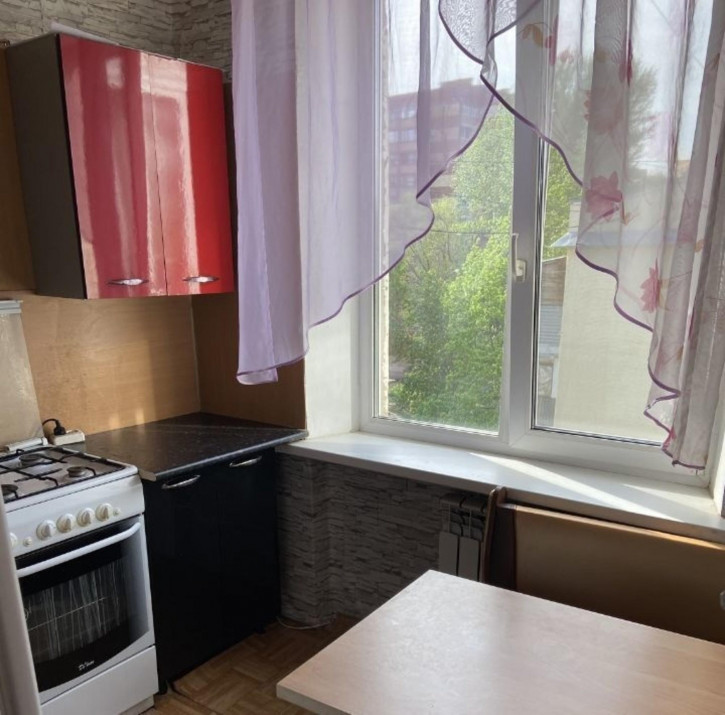 1-комн квартира Победы улица, 8