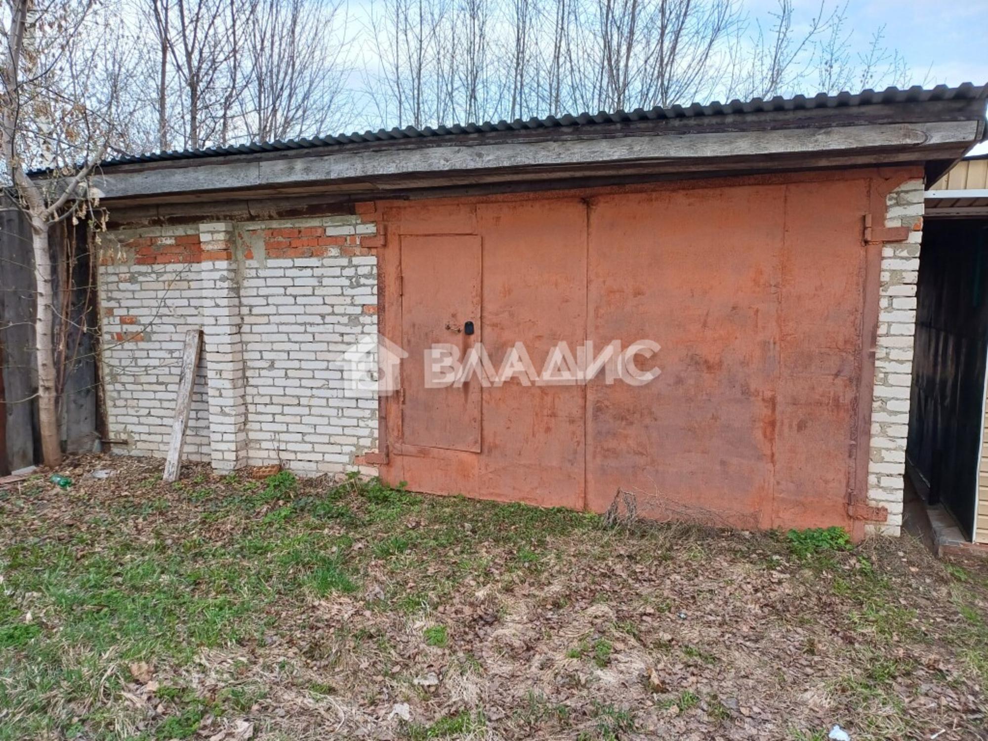 Купить гараж, место в паркинге за 360 000 рублей
