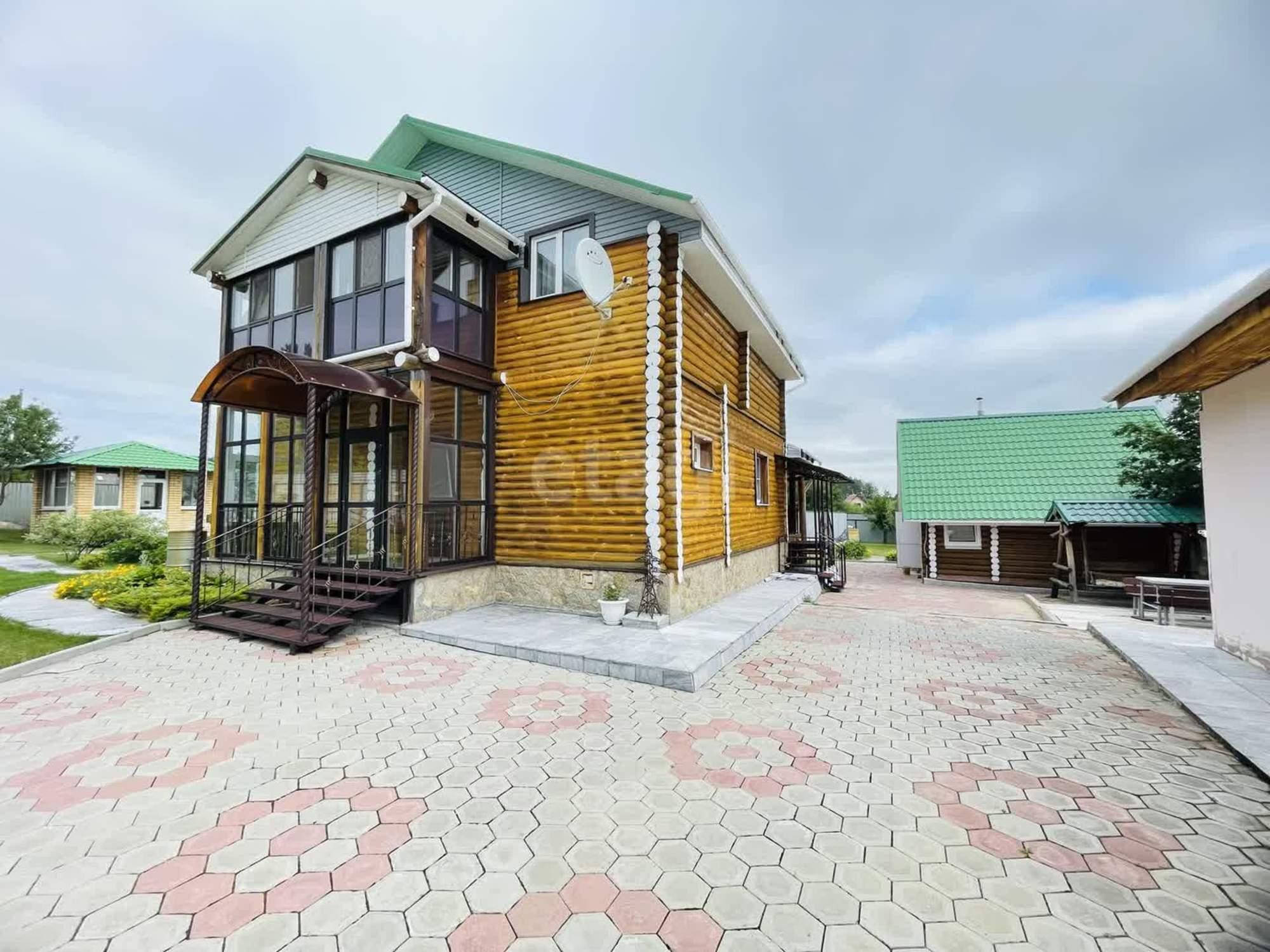 Купить дачу, дом, коттедж за 15 000 000 рублей на Лесная, 38