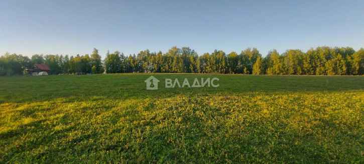 Земельный участок