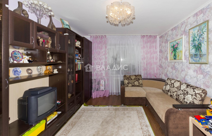 2-комн квартира улица Жуковского