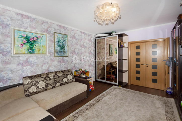 2-комн квартира улица Жуковского