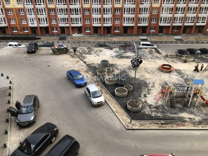 2-комн квартира улица Горького