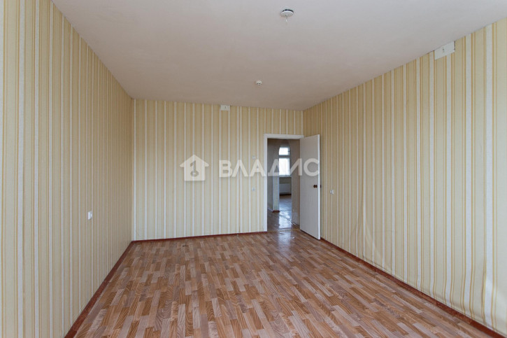 3-комн квартира улица Фатьянова