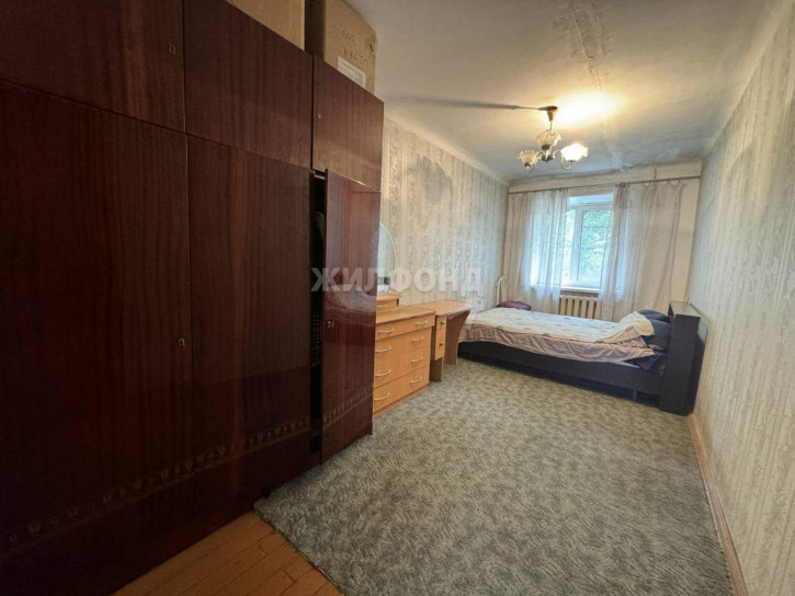 2-комн квартира Орджоникидзе улица, д.36