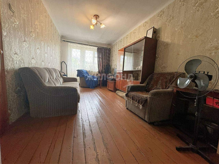 2-комн квартира Орджоникидзе улица, д.36