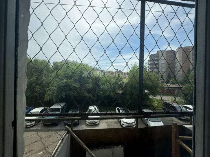 2-комн квартира Орджоникидзе улица, д.36