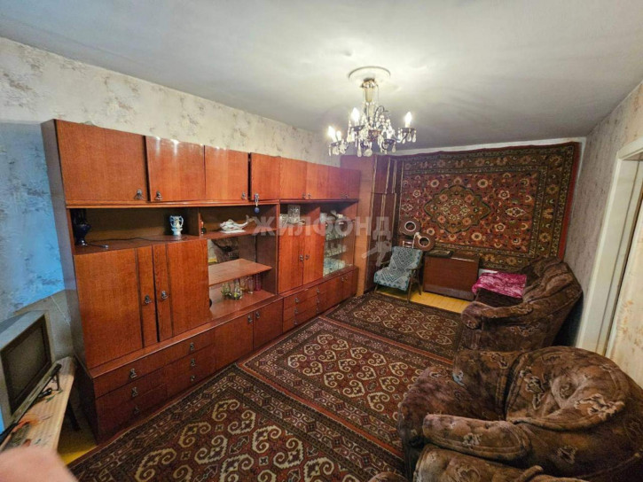 2-комн квартира Тольятти улица, д.17