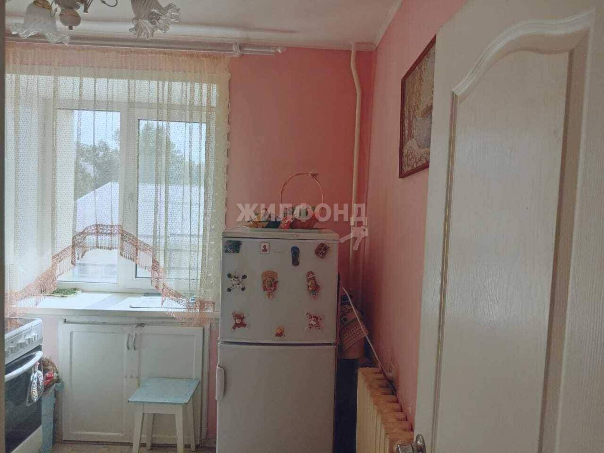 Купить квартиру за 2 350 000 рублей на Южный микрорайон, д.13