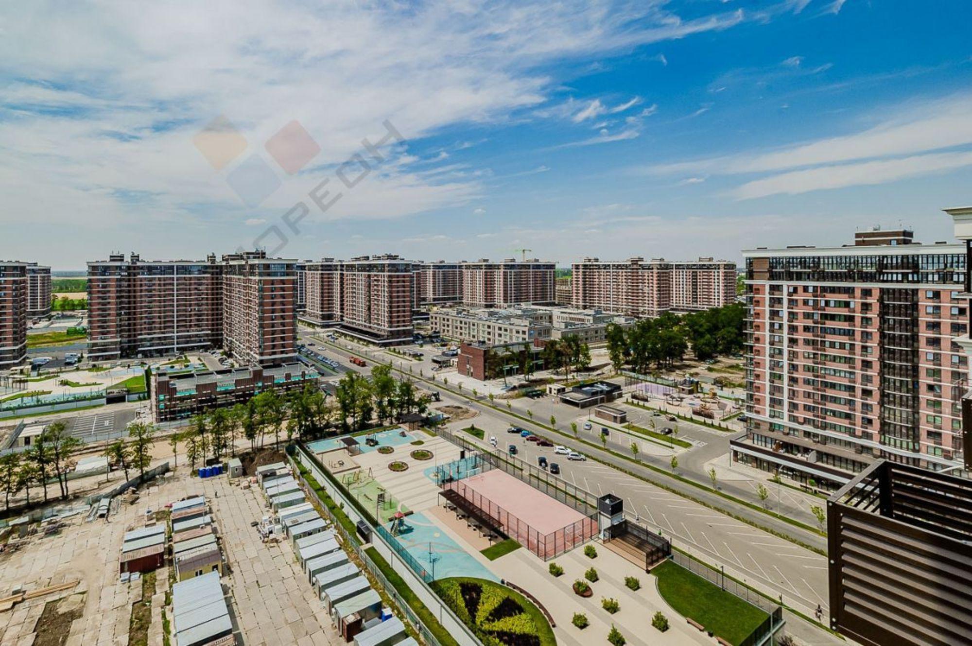 Купить квартиру за 5 000 000 рублей на им. Константина Гондаря ул, 349