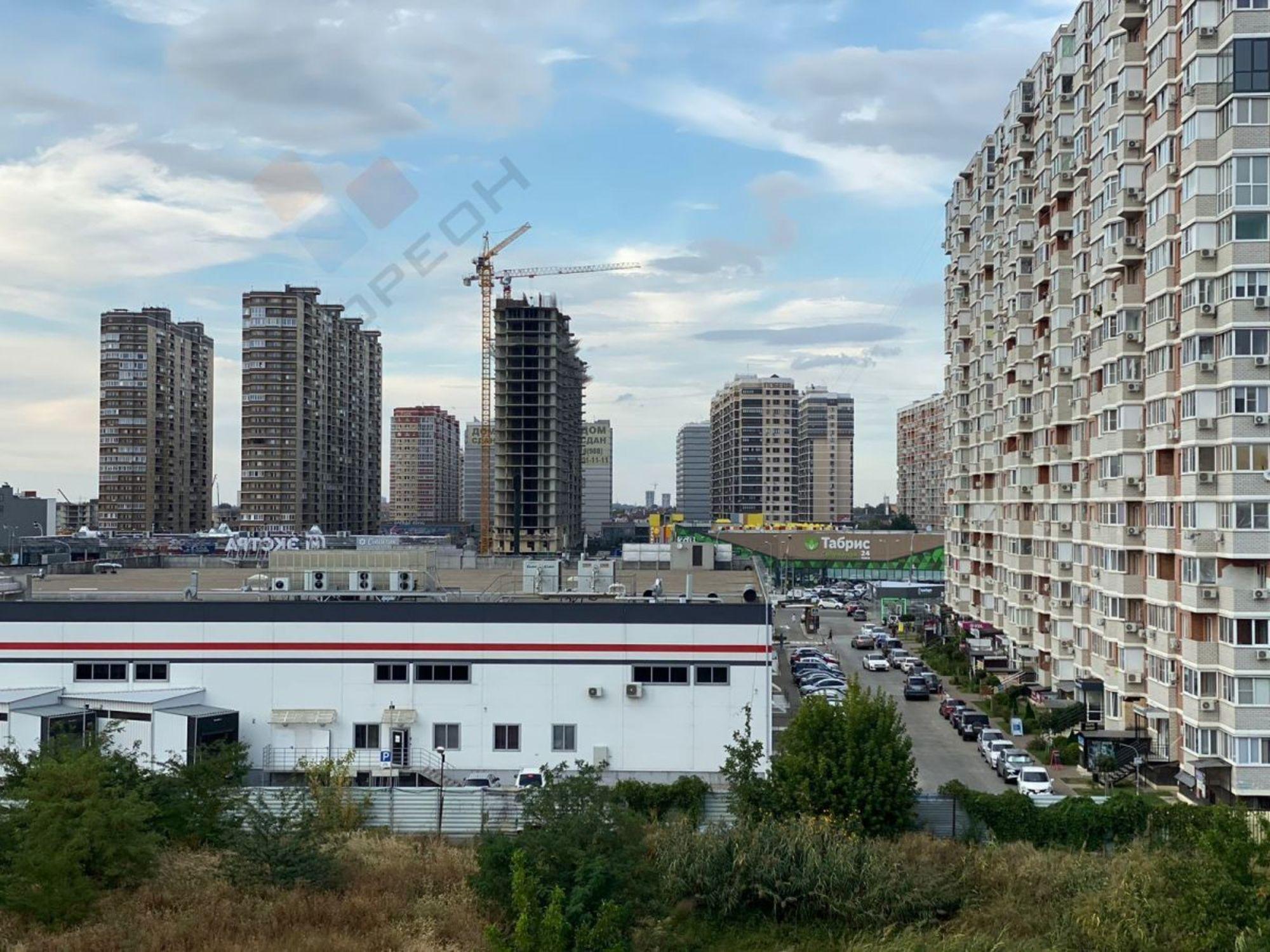 Купить квартиру за 6 400 000 рублей на Московская ул, 158/3лит4