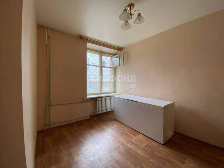 3-комн квартира Авиастроителей улица, д.14 3-комн квартира Авиастроителей улица, д.14