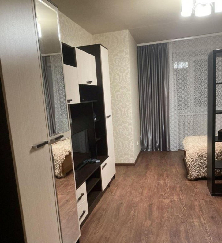 1-комн квартира Строителей пр-кт, 42Г